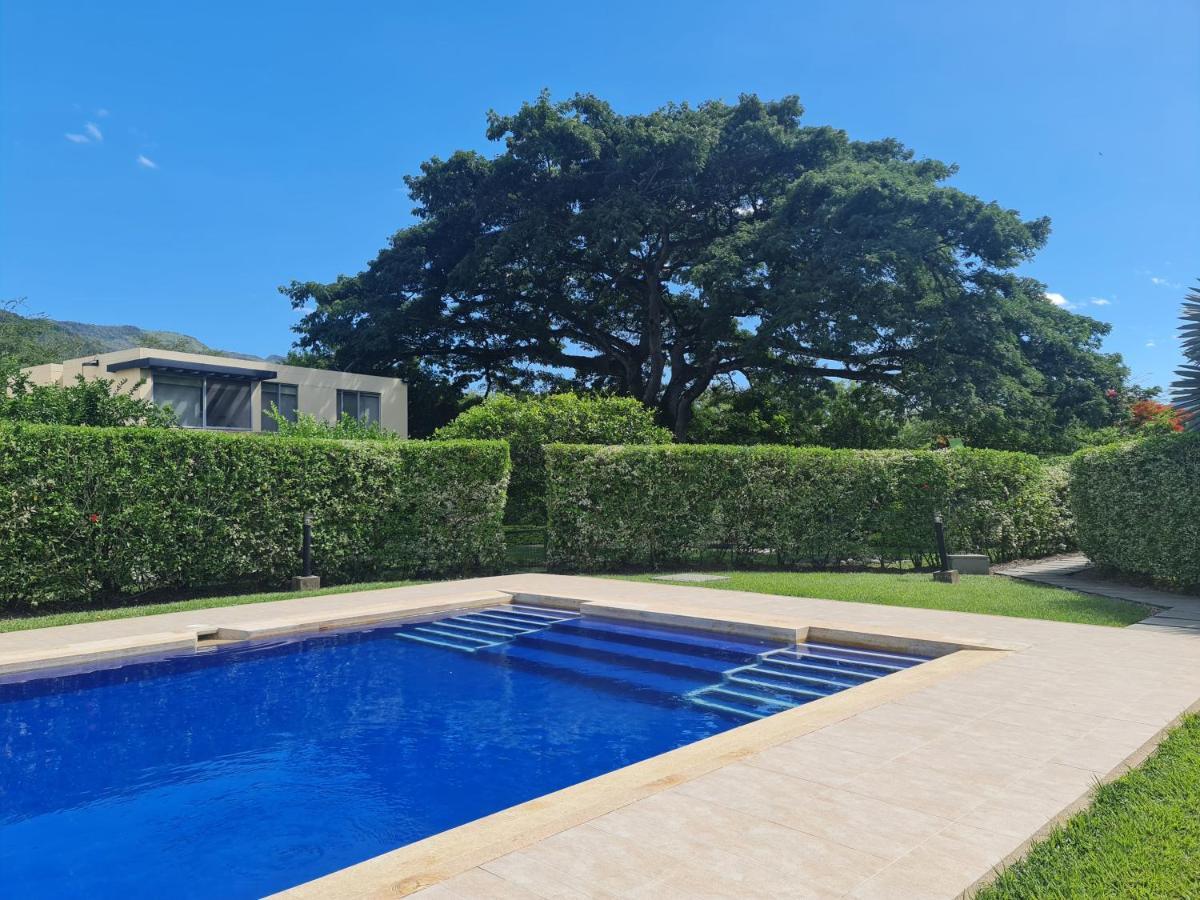 Acata - Condominio Campestre / Casa Villeta Luaran gambar